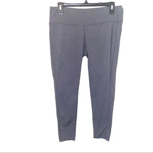 Athleta space charcoal grey midrise athletic cropped leggings size Large petite